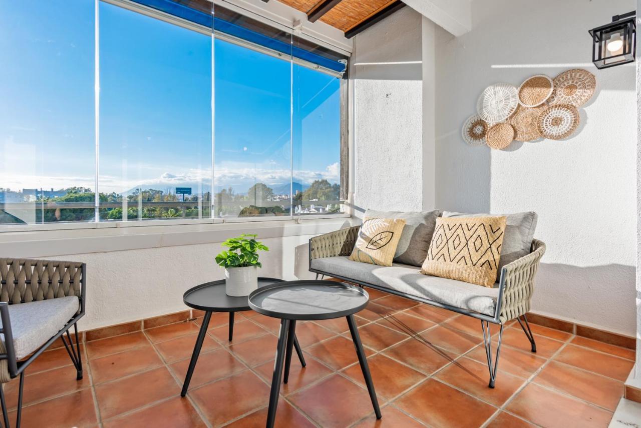 Modern Apartment - 2 Bedrooms, Beachside - Puerto Banus Marbellac Extérieur photo