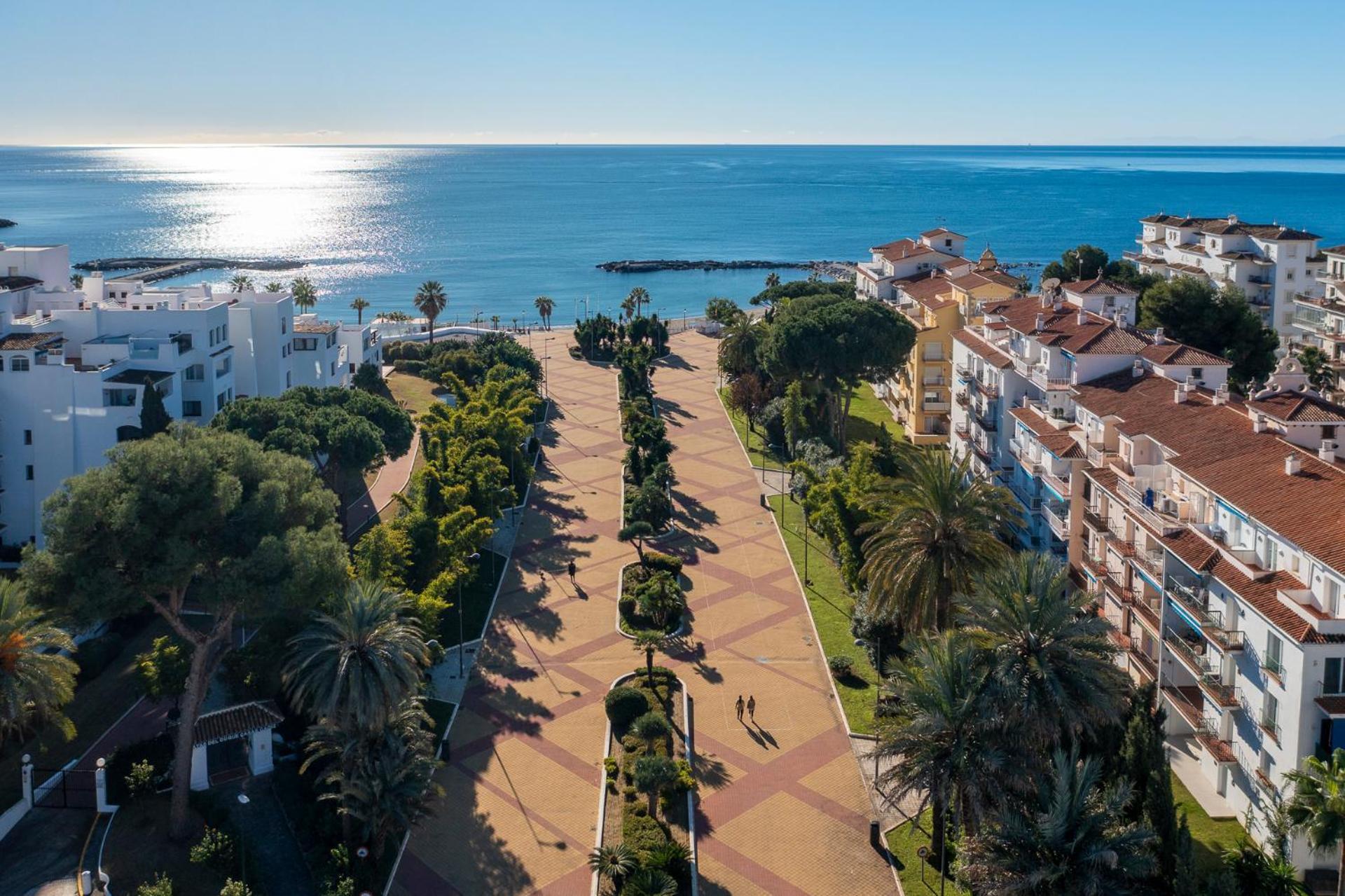 Modern Apartment - 2 Bedrooms, Beachside - Puerto Banus Marbellac Extérieur photo